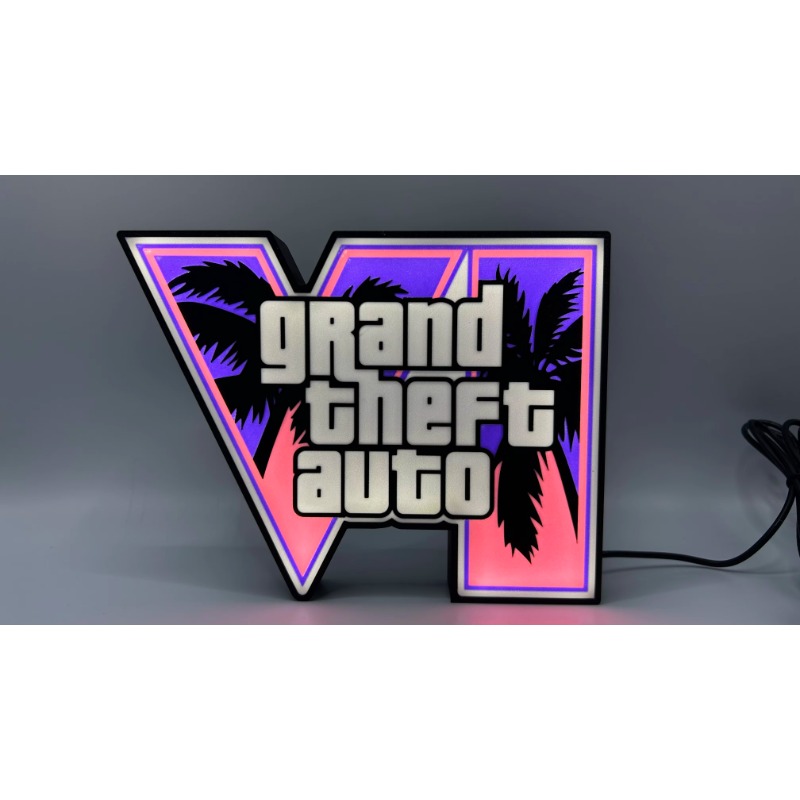 صندوق إضاءة LED لشعار لعبة GTA - مراجعة Accessories For Your Gaming Room وسعره